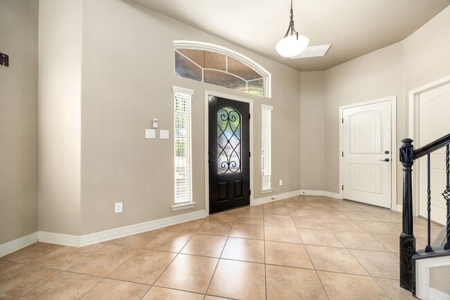 Building Photo - 12422 Old Stillwater