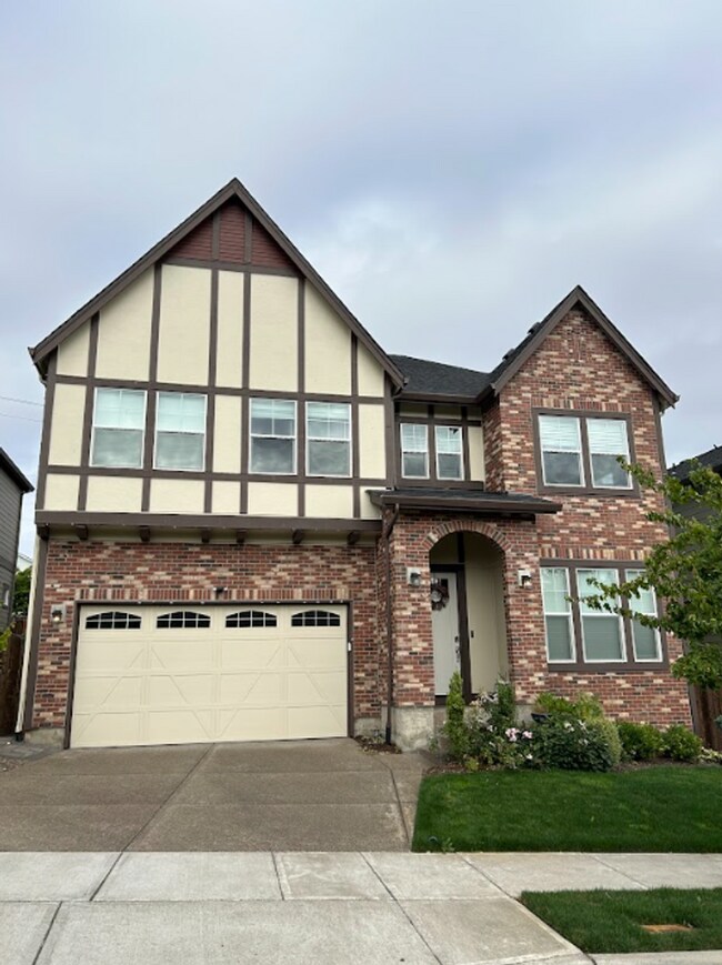 Foto del edificio - Beautiful 4 BD* 3 BD* Single Family Home L...