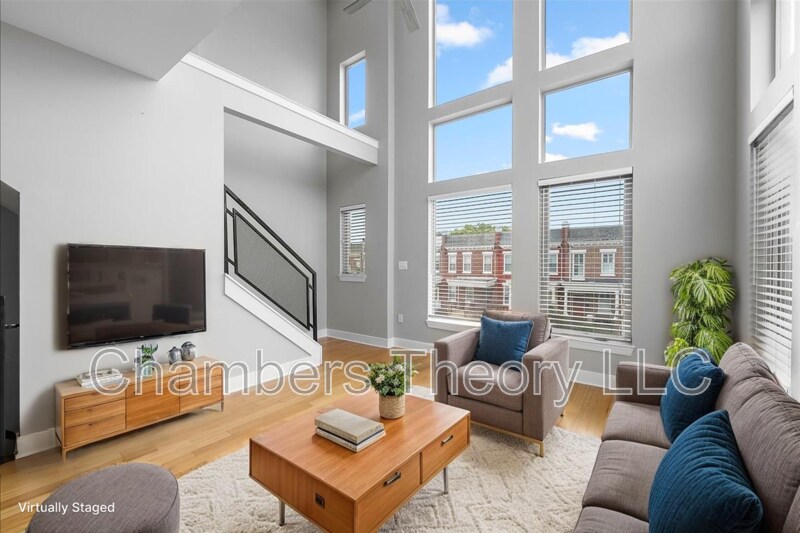 Foto principal - 471 Luray Pl NW