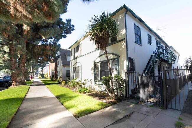 Building Photo - 4177 Leimert Blvd