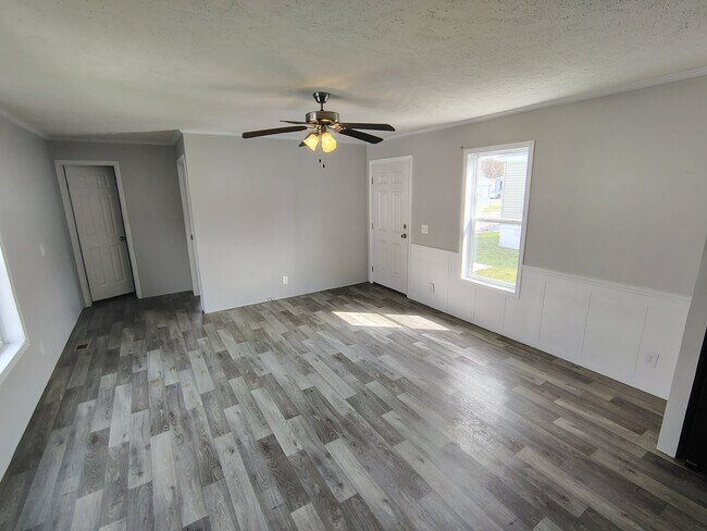 Foto del edificio - 5149 Tokay Dr