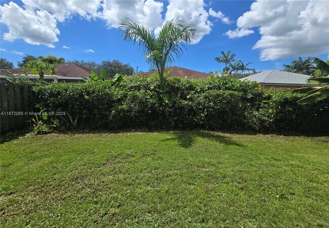 Foto del edificio - 208 SW 15th Pl