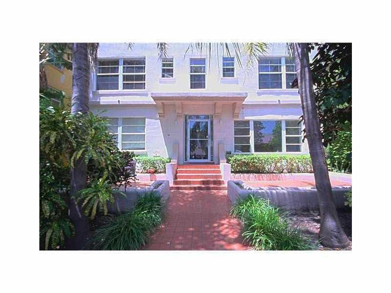 Primary Photo - 1320 Drexel Ave