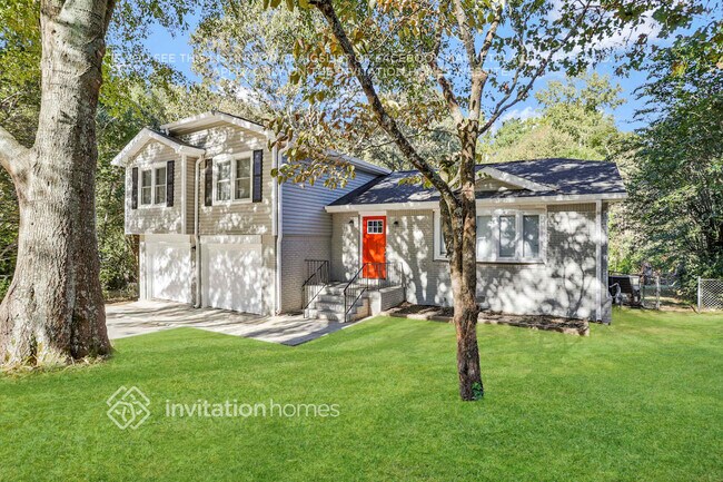 Building Photo - 3049 Larkspur Cir SW