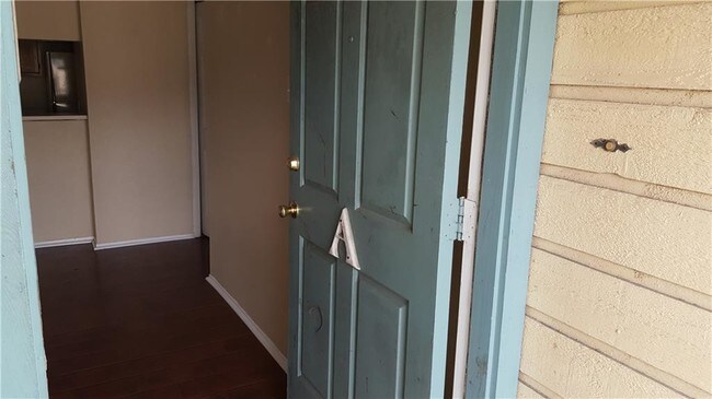 Foto del edificio - 6217 Wilderock Dr