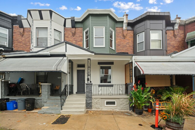 Primary Photo - 1507 S Wilton St