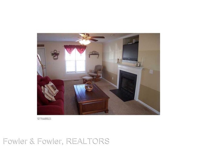 Building Photo - 306 Sterling Ridge Dr