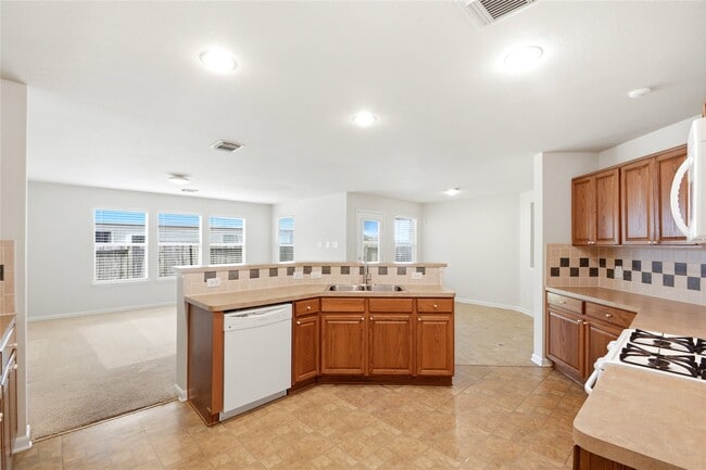 Building Photo - 526 Remington Lodge Ct