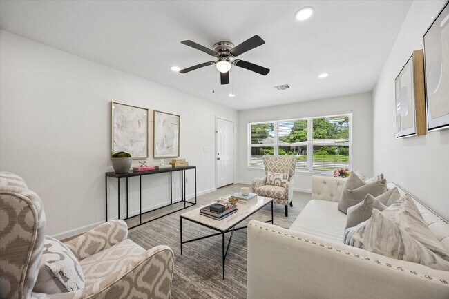 Foto del edificio - 4017 Woodfin St