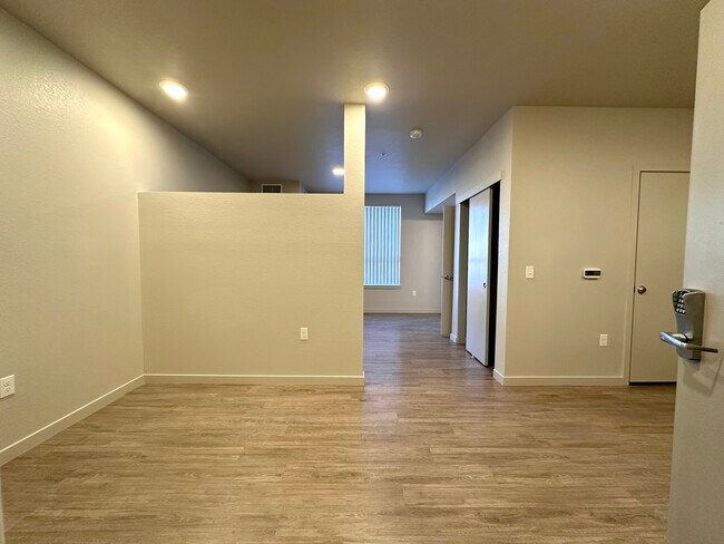 Foto del edificio - All Saints Apartments