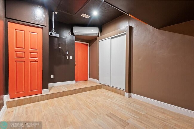 Foto del edificio - 16092 NW 22nd St