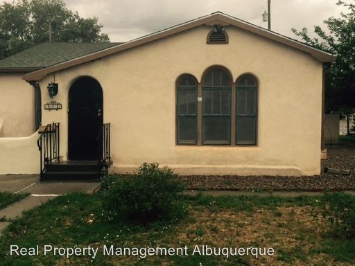 Primary Photo - 1035 W Gilbert Ave