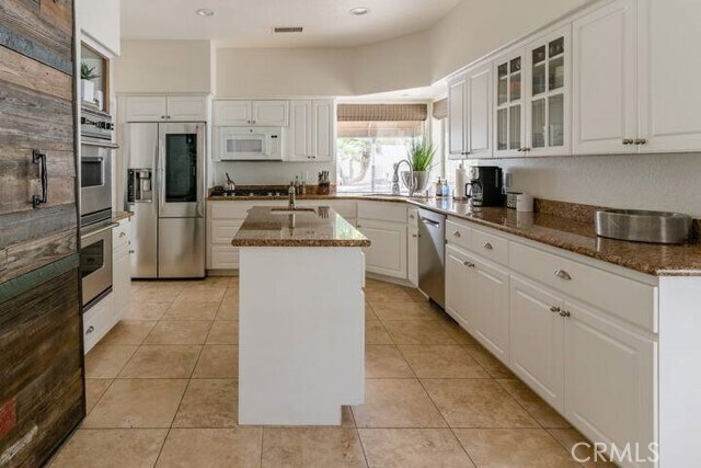 Foto del edificio - 44451 Kings Canyon Ln