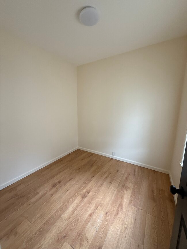 Medio dormitorio - 132 Wakeman Ave