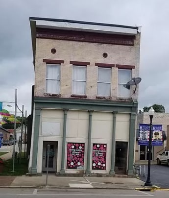 Building Photo - 43 E Main St