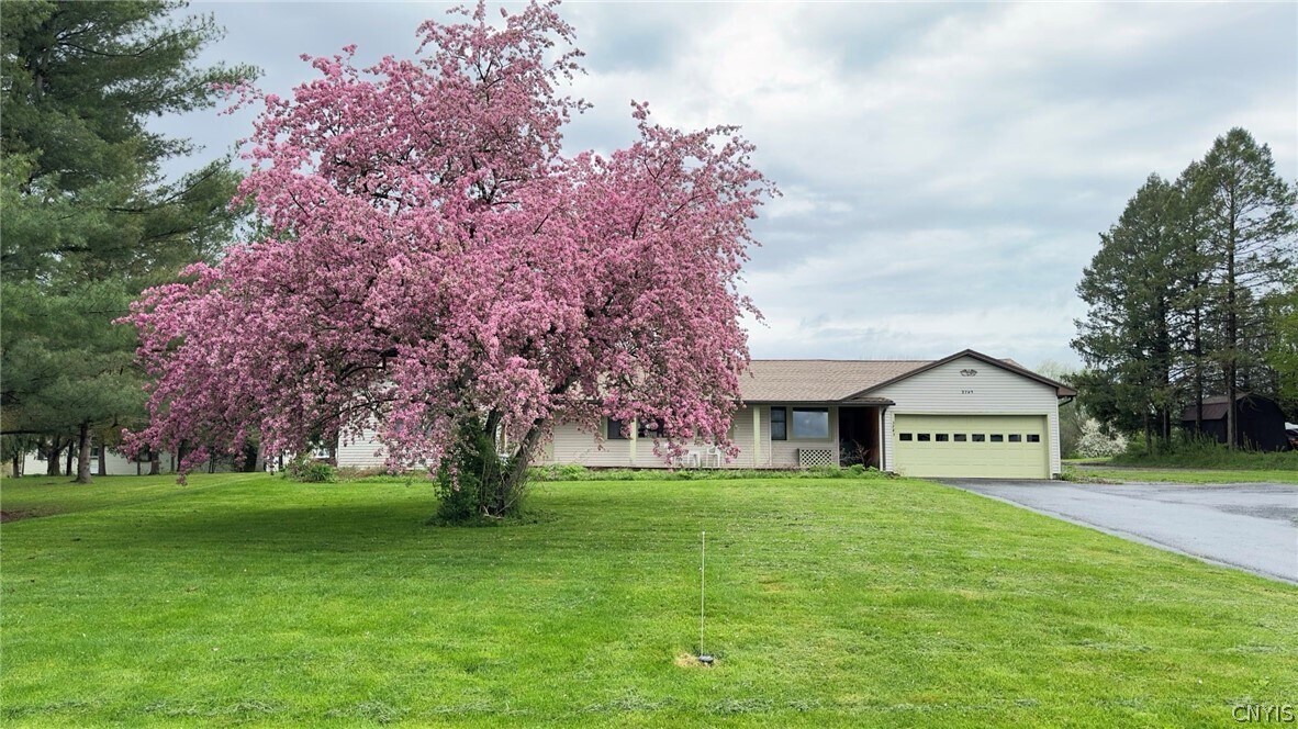 3743 Fisher Rd, Skaneateles, NY 13152 House Rental in Skaneateles, NY