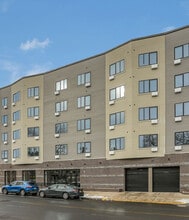 Building Photo - Stadium Rose Apartments