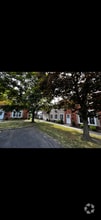 Building Photo - 124 Wellington Ct