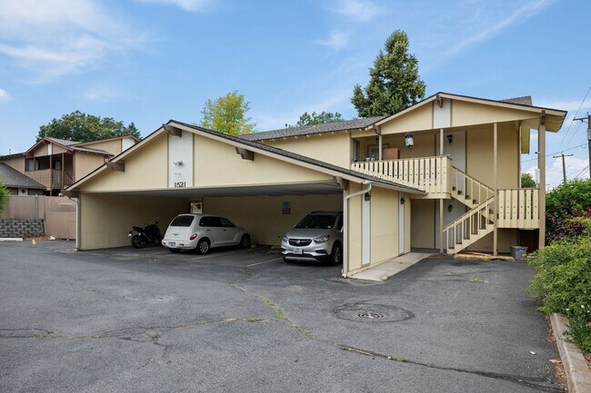 Foto del edificio - 1521 N Bowdish Rd
