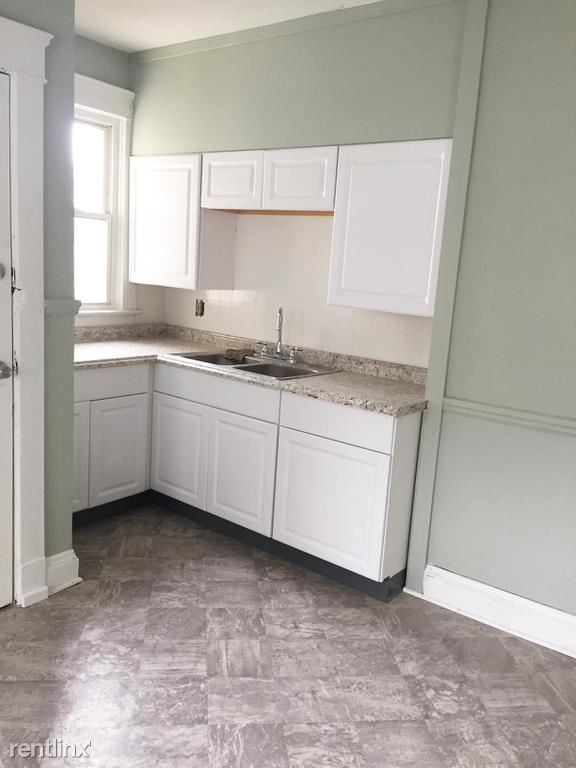 Foto del edificio - 2635 E 121st St