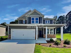Building Photo - 3870 Chivalry Dr