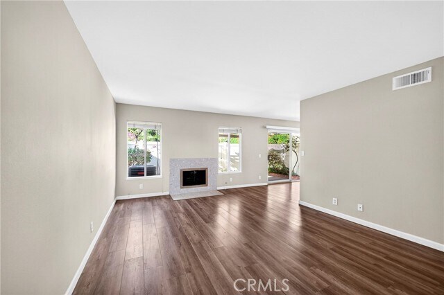 Foto del edificio - 2351 Applewood Cir