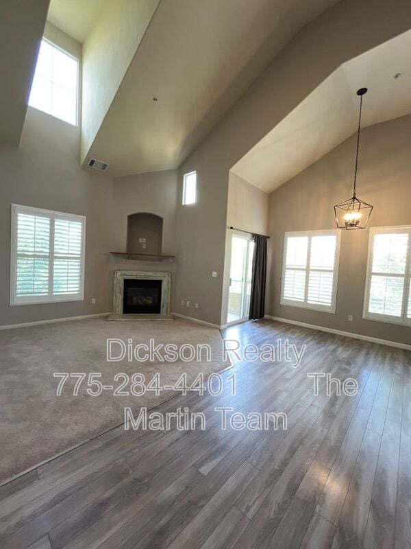 Building Photo - 1325 S Meadows Pkwy