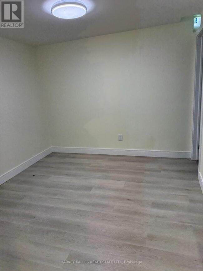 Building Photo - 116 Enchanted Hills Crescent