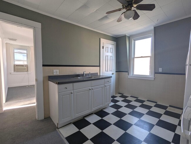 Building Photo - 45 White St