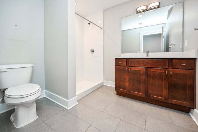 Foto del edificio - 515 E 12th St