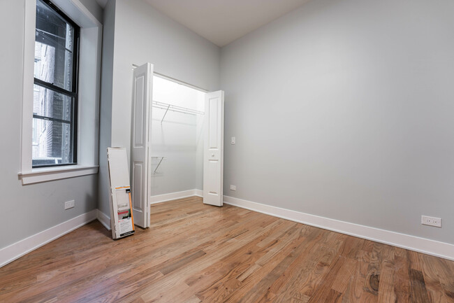 Foto del edificio - 2103 N Sedgwick St