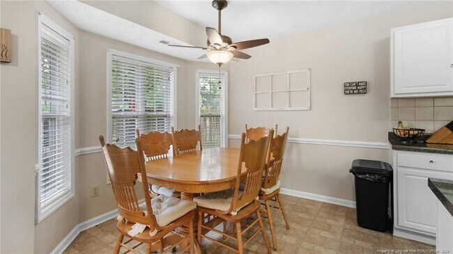 Building Photo - 2916 Loon Dr