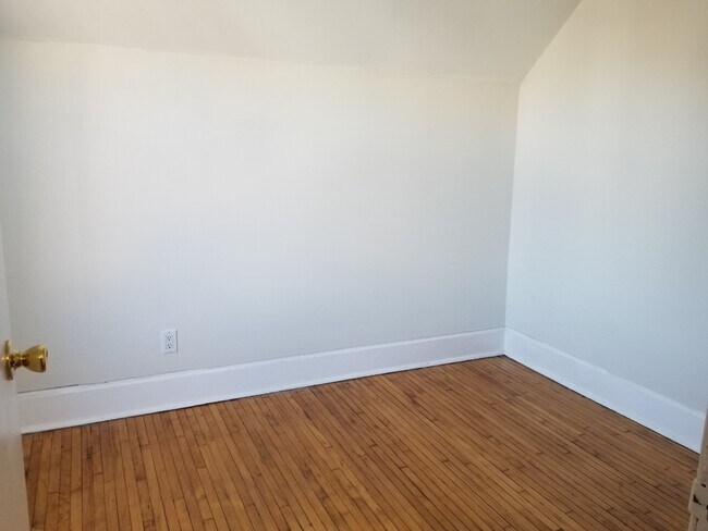Foto del edificio - 3311 N Ravenswood Ave