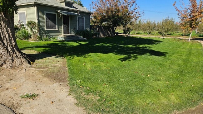 Foto del edificio - 38659 Rd 8