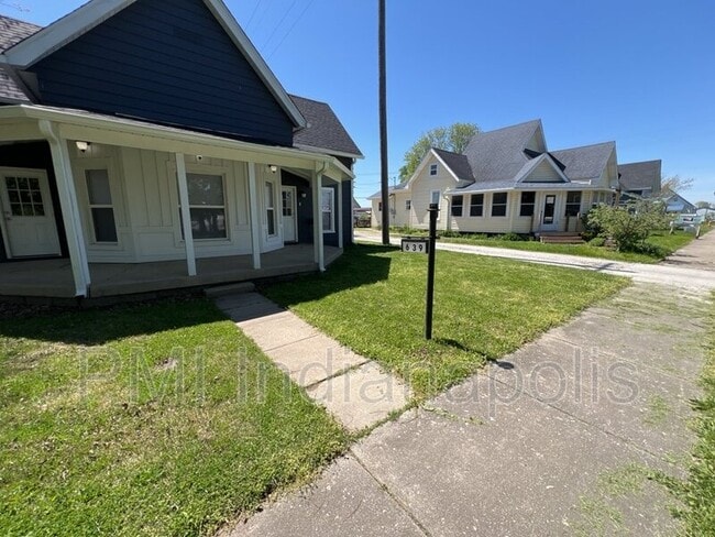 Building Photo - 639 W Morgan St
