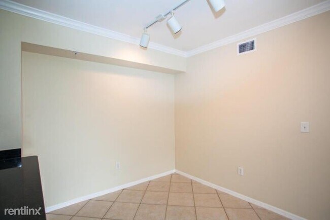 Foto del edificio - 3 br, 2 bath House - 6492 Emerald Dunes Dr...