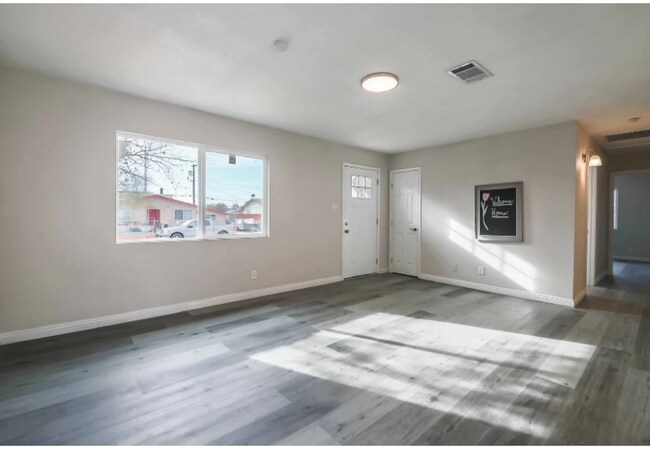 Foto del edificio - 4225 Keithann Cir