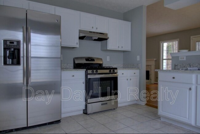 Building Photo - 3225 Ennfield Ln NW