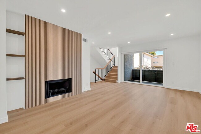 Foto del edificio - 529 N Market St