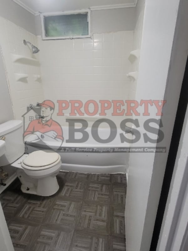 Foto del edificio - 2417 Tyler St