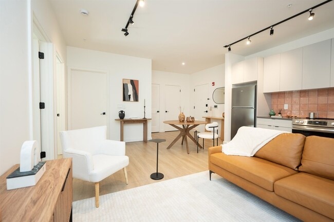 Foto del edificio - 328 Pacific Ave