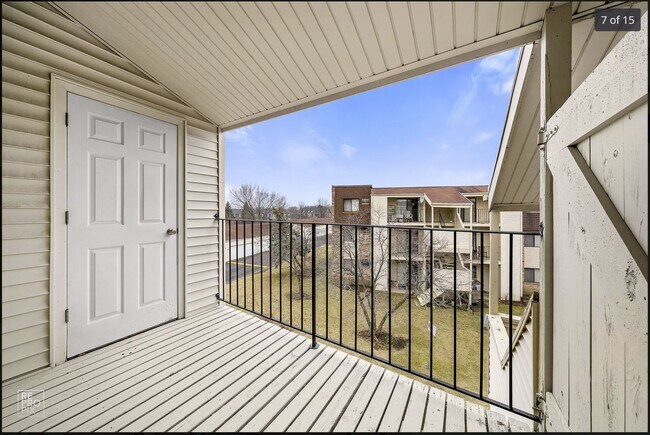 Terraza con trastero - 180 S Waters Edge Dr