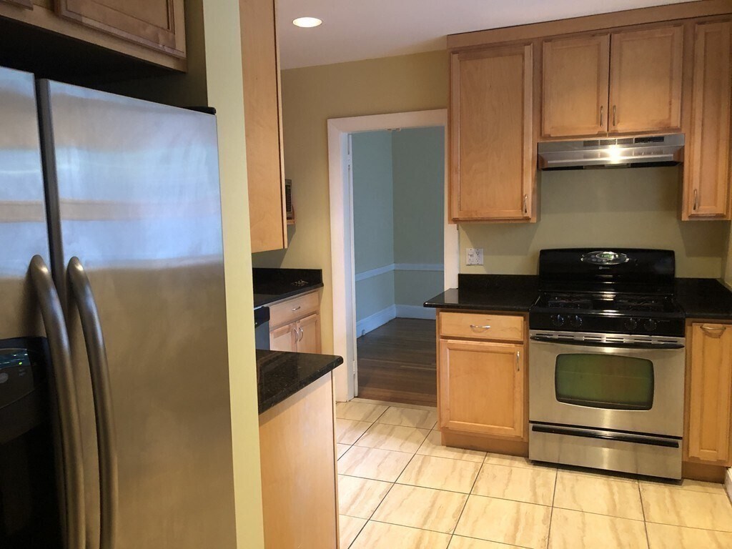 Primary Photo - 311 Tappan St