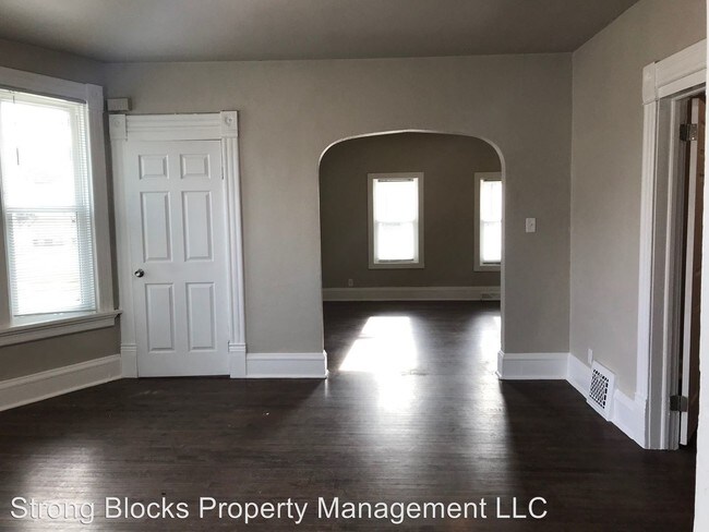 Foto del edificio - 4 br, 2 bath House - 2922 W WALNUT ST