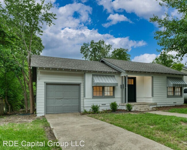 Foto del edificio - 2 br, 1 bath House - 3462 W Gambrel St.,