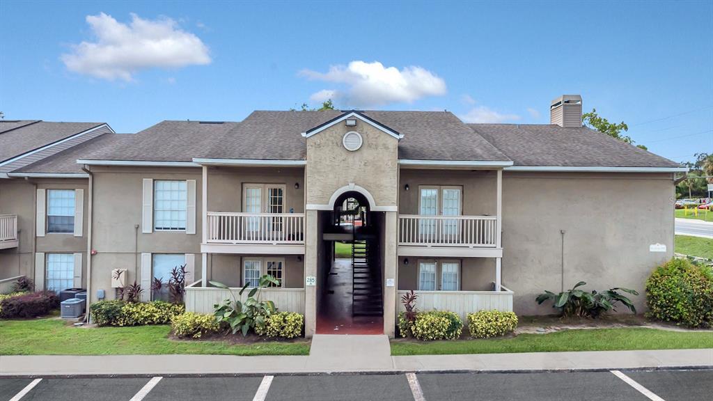 Foto principal - 285 Wymore Rd