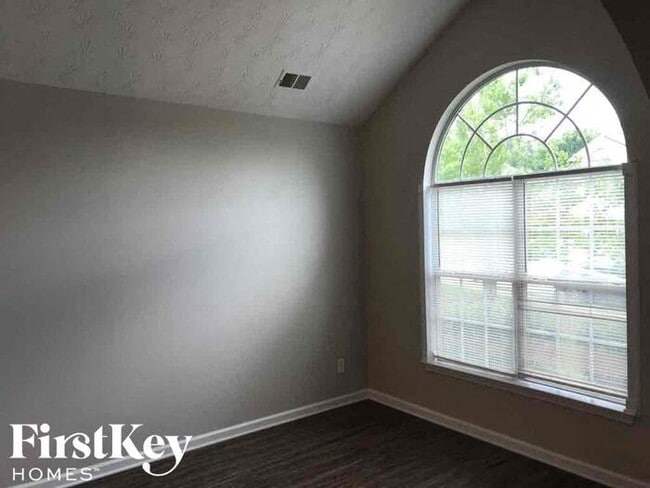 Building Photo - 4214 Kensington Cove