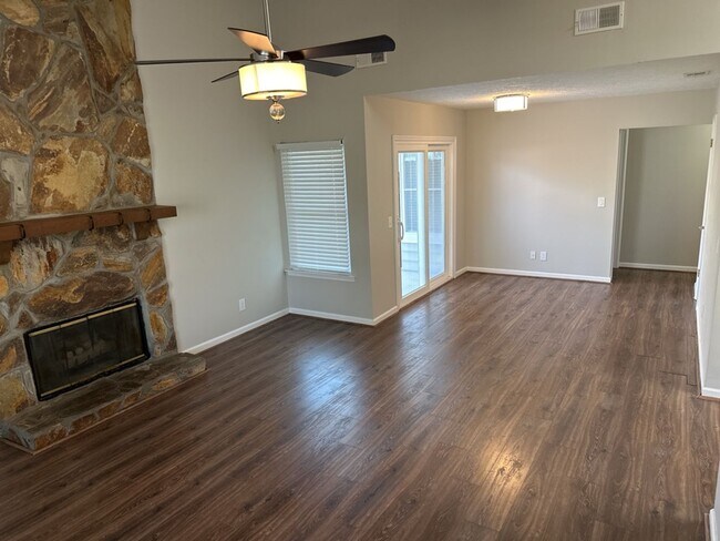 Foto del edificio - 54 Blue Heron Court - BEAUTIFULLY REMODELED!