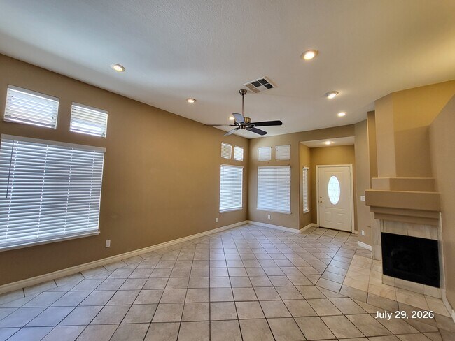 Building Photo - 9436 Summer Rain Dr