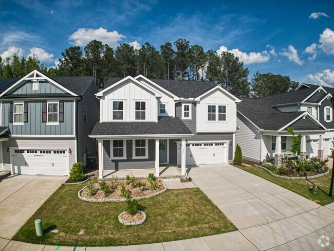 Building Photo - 425 Shadow Falls Dr